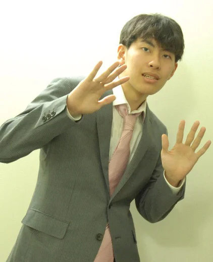 宮迫博之の現在の収入はヒカルと焼肉屋?嫁の画像!離婚した?息子は芸人で大学生?