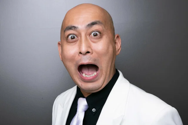 錦鯉長谷川の若い頃がホストでイケメン!同期はタカトシ?実家は北海道の居酒屋?