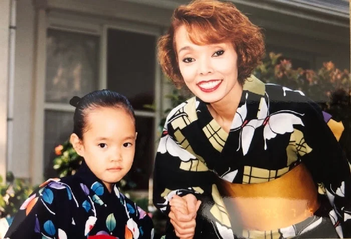 研ナオコの現在は病気でうつ病?子供は息子と娘で結婚してる?若い頃の画像が美人!