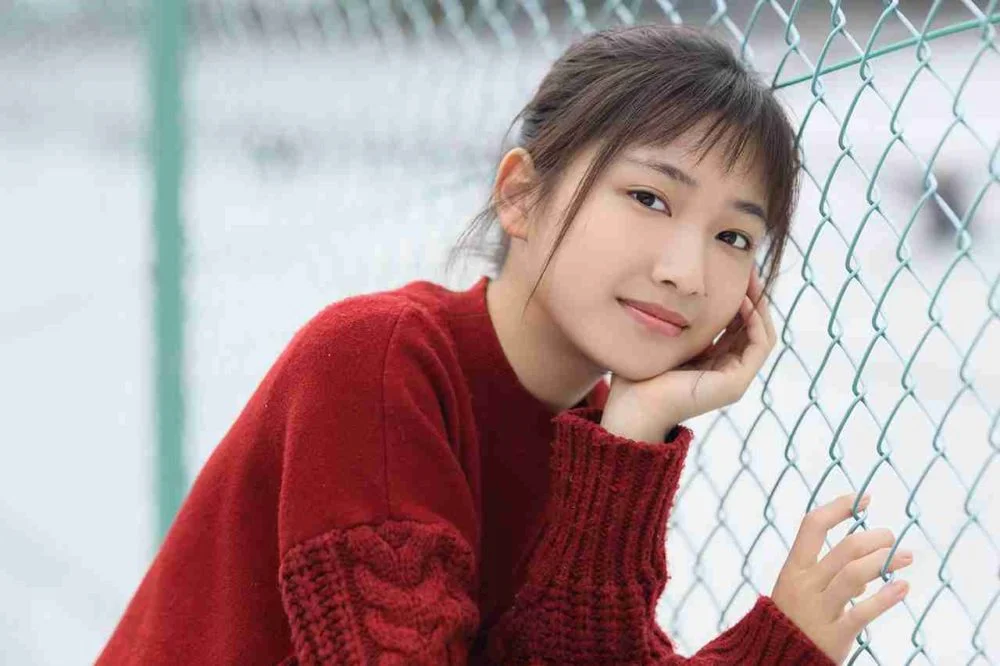 小野莉奈と似てる芸能人はマユカ?彼氏は岡田健史か道枝駿佑?幾田りら(ikura)と親友!