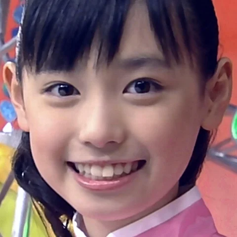 福原遥は橋本環奈と似てる?子役時代のまいんちゃん画像もかわいい!出っ歯を矯正した?