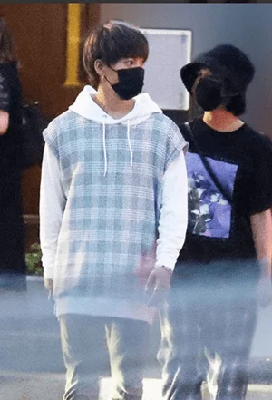 山之内すずは両親がヤバくて家庭環境が複雑?板野友美と似てる?彼氏は三山凌輝で匂わせ?