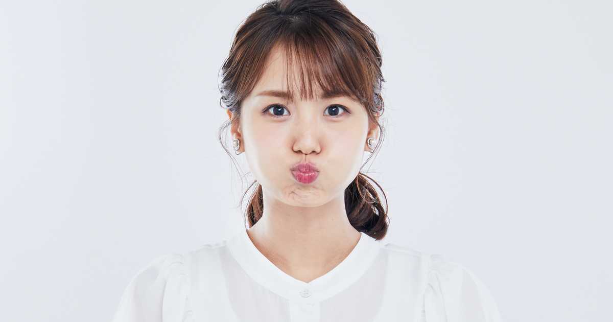 井上清華は久慈暁子と似てる？かわいいけど足が太い？ステマで90万円分の美容院が無料？
