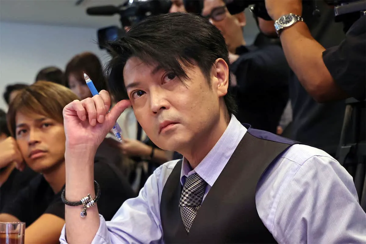 活動歴および当時の関連ビジュアル記録